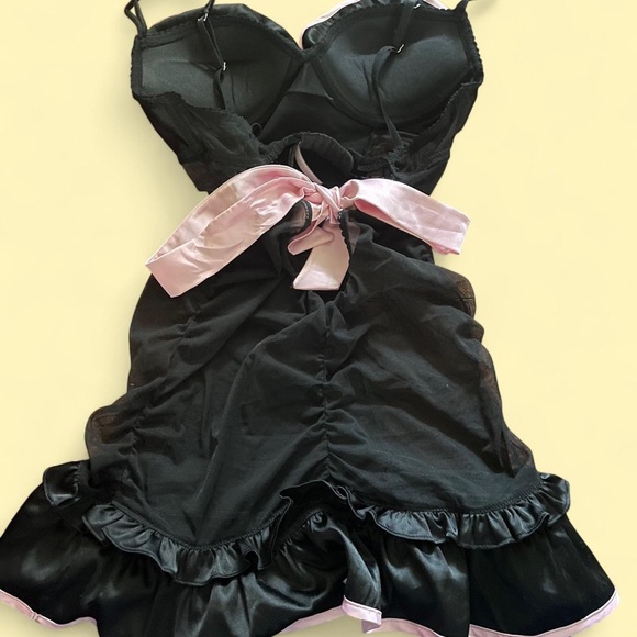 Victoria's Secret Black Satin Chemise with White Trim - Picture 2 of 3